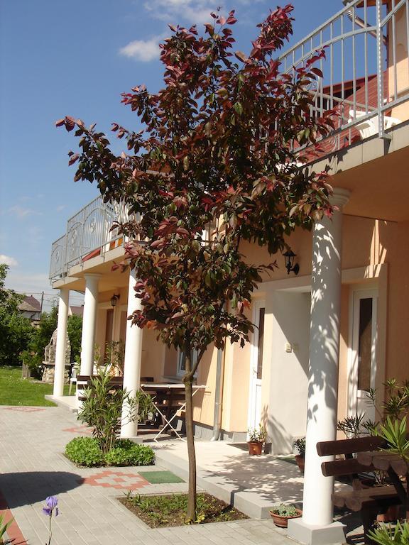 Villa Monika Keszthely Exteriör bild