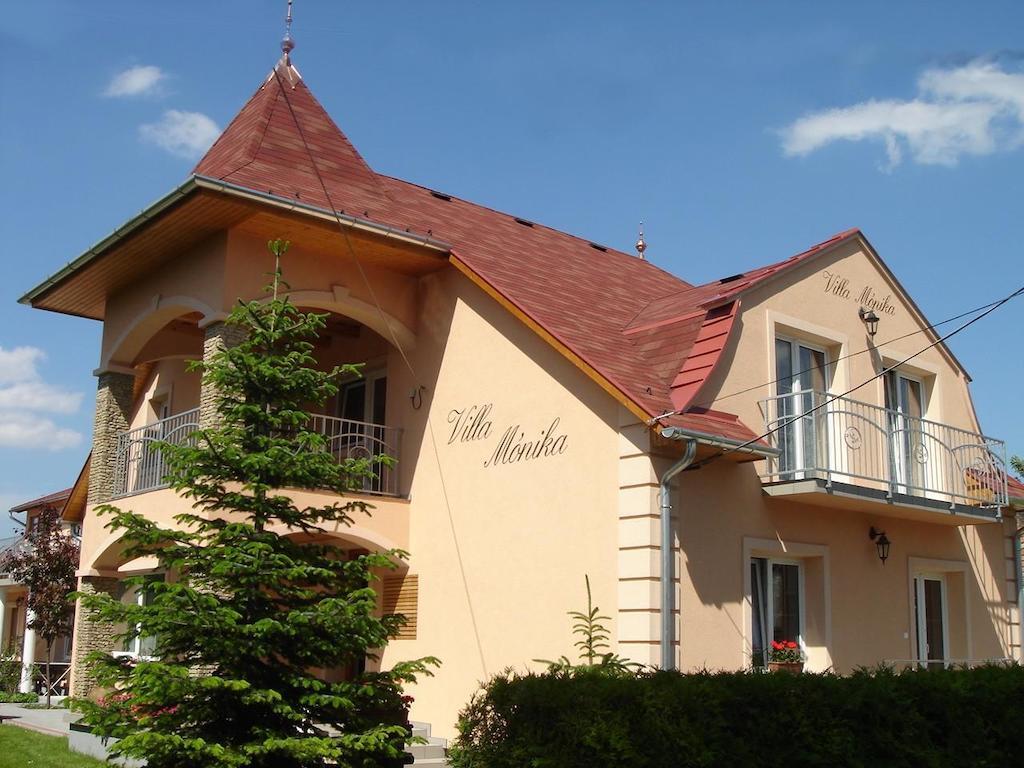 Villa Monika Keszthely Exteriör bild