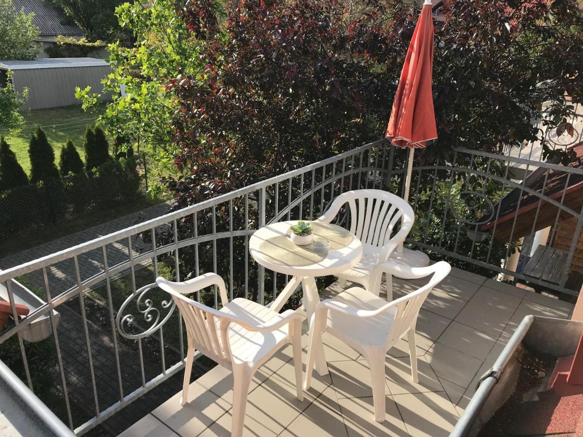 Villa Monika Keszthely Exteriör bild