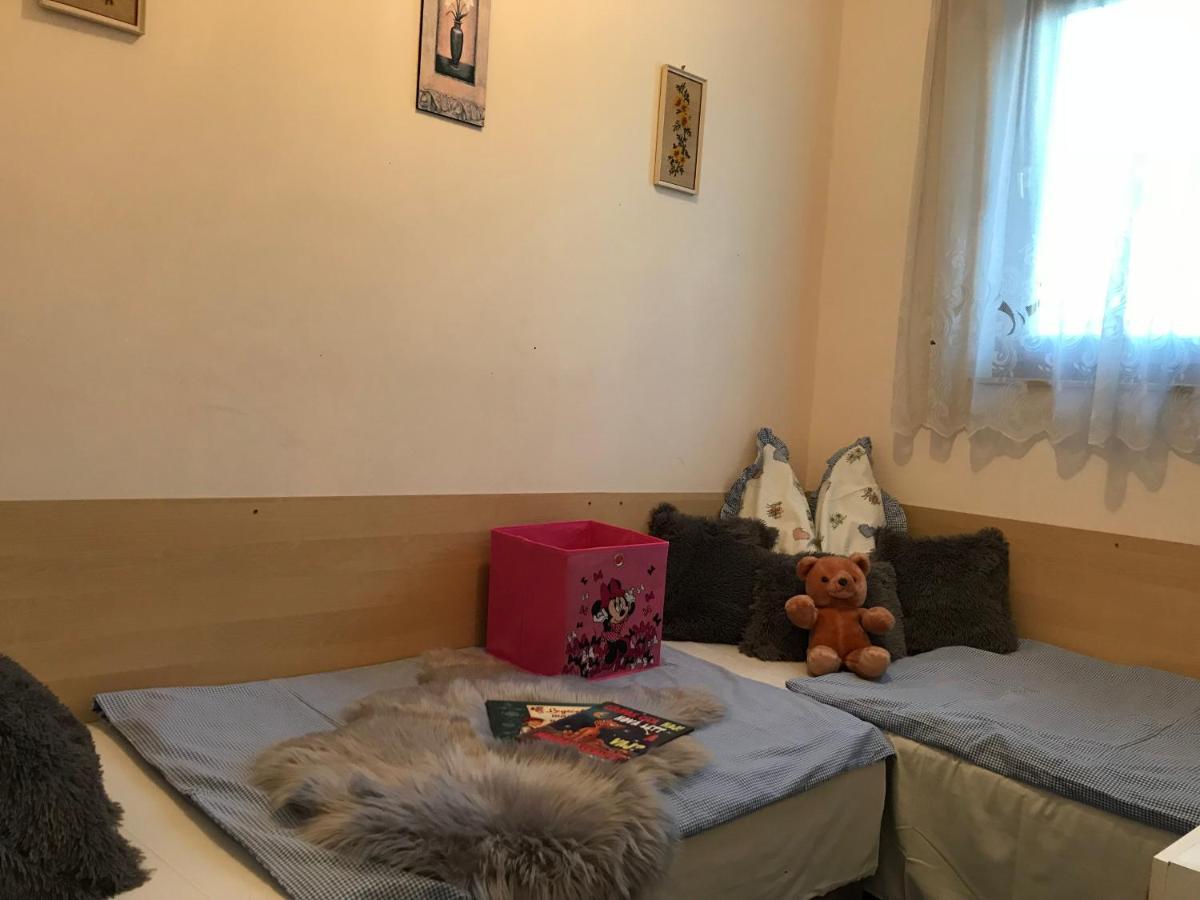 Villa Monika Keszthely Exteriör bild
